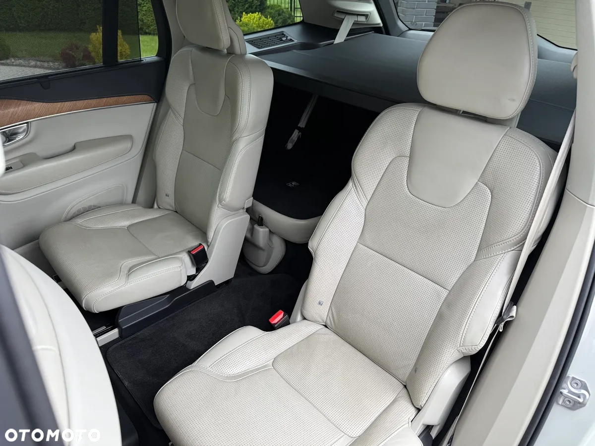 Volvo XC 90 D5 AWD Inscription - 24