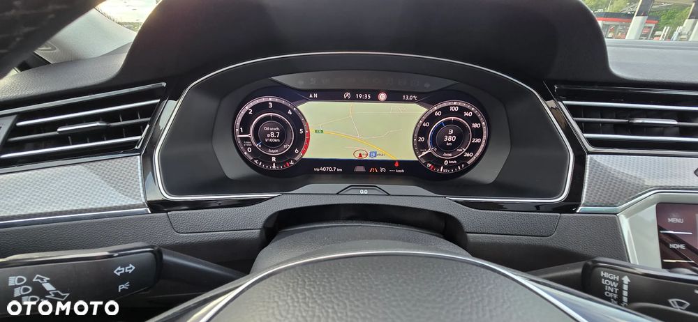 Volkswagen Passat Alltrack 2.0 TDI SCR 4Motion DSG - 16