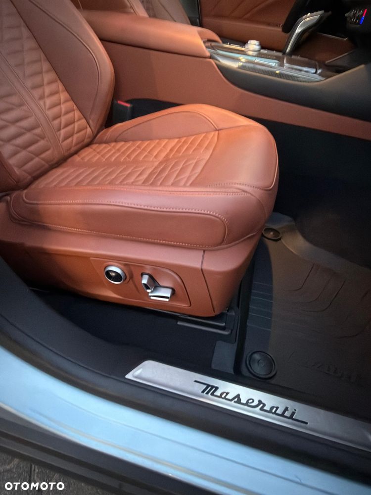 Maserati Levante S - 7