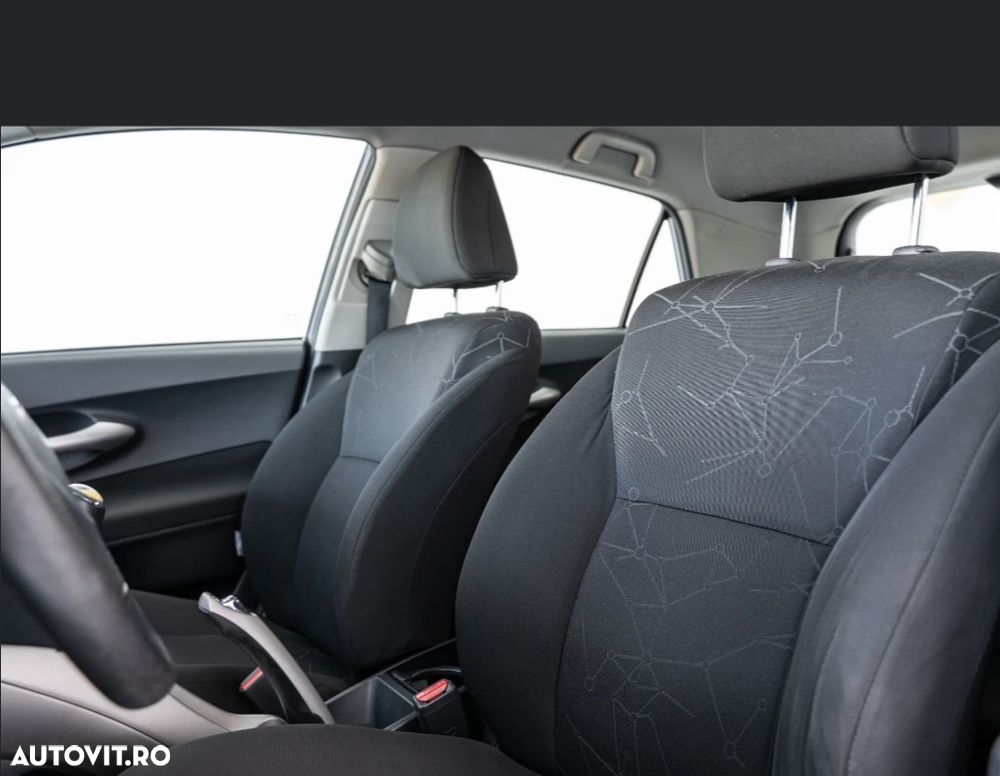 Toyota Auris 1.3 Dual VVT-i Terra - 9