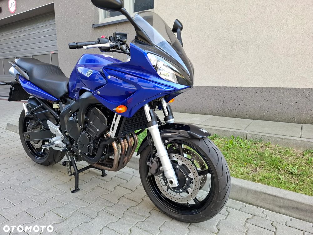Yamaha FZ6 - 2