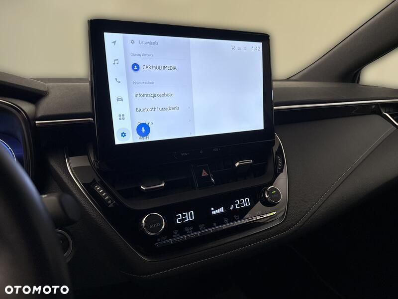 Toyota Corolla 1.8 Hybrid Comfort - 16