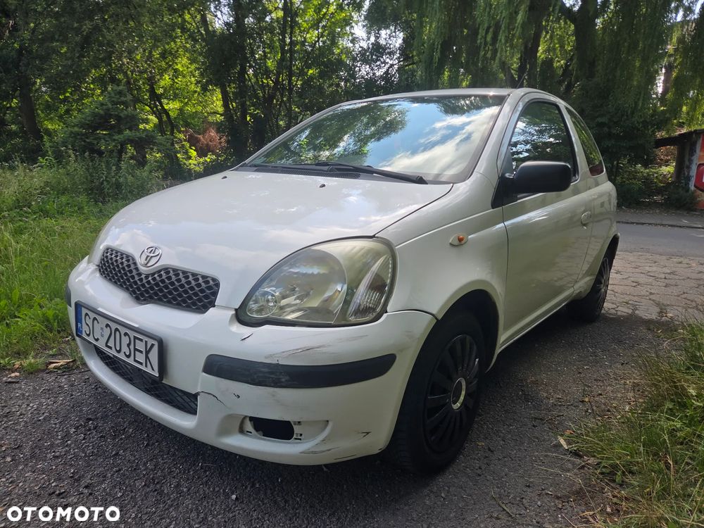 Toyota Yaris 1.0 Base - 3