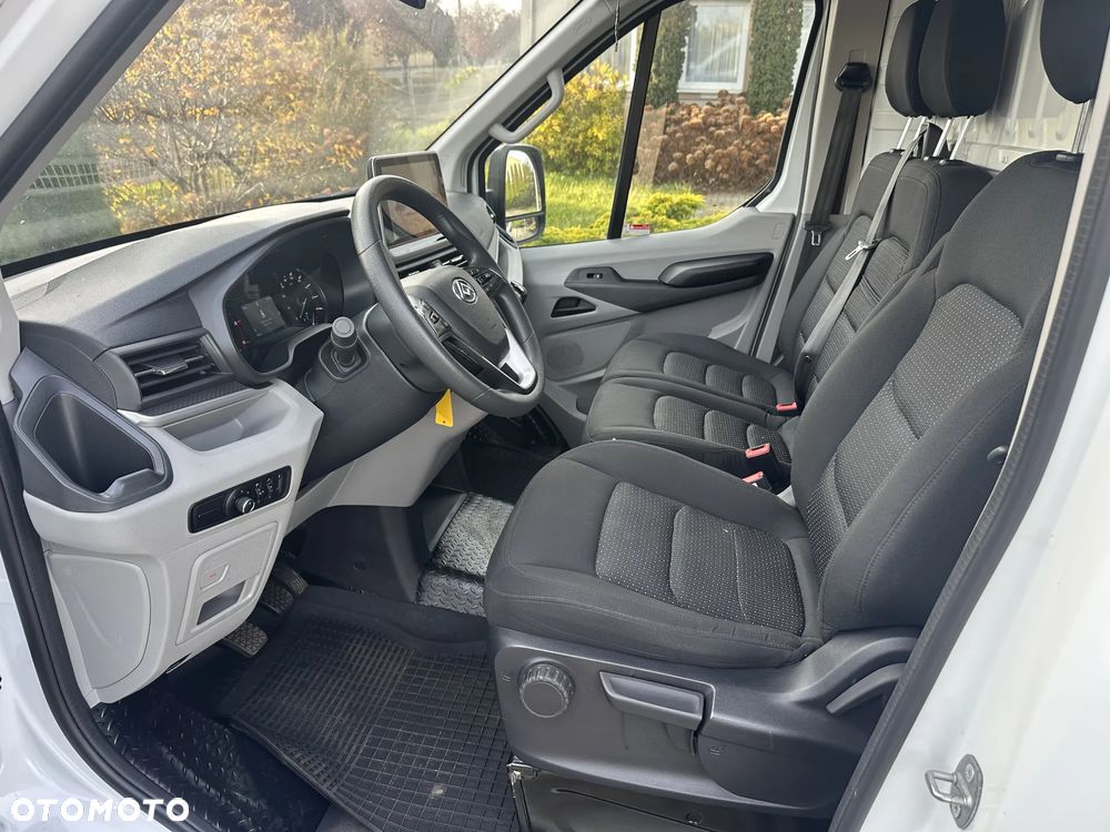 Maxus DELIVER 9 - 27