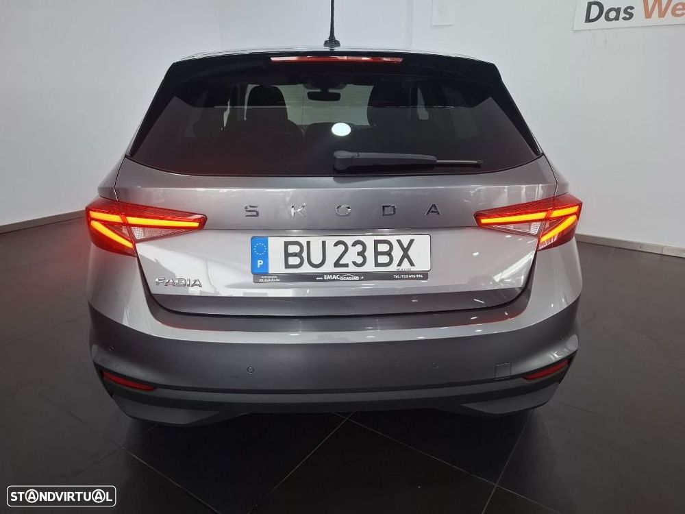 Skoda Fabia 1.0 TSI Selection DSG - 8