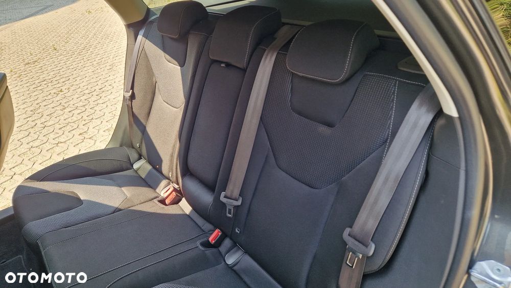Ford Mondeo 2.0 EcoBlue Titanium - 22