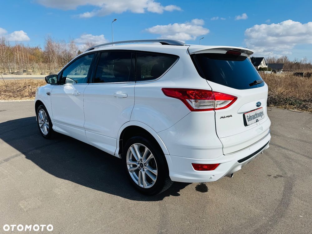 Ford Kuga 1.5 EcoBoost 2x4 Individual - 12