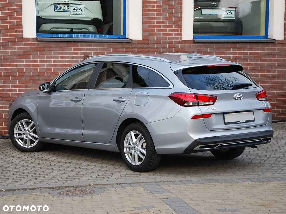 Hyundai i30 1.0 T-GDI Smart DCT - 4