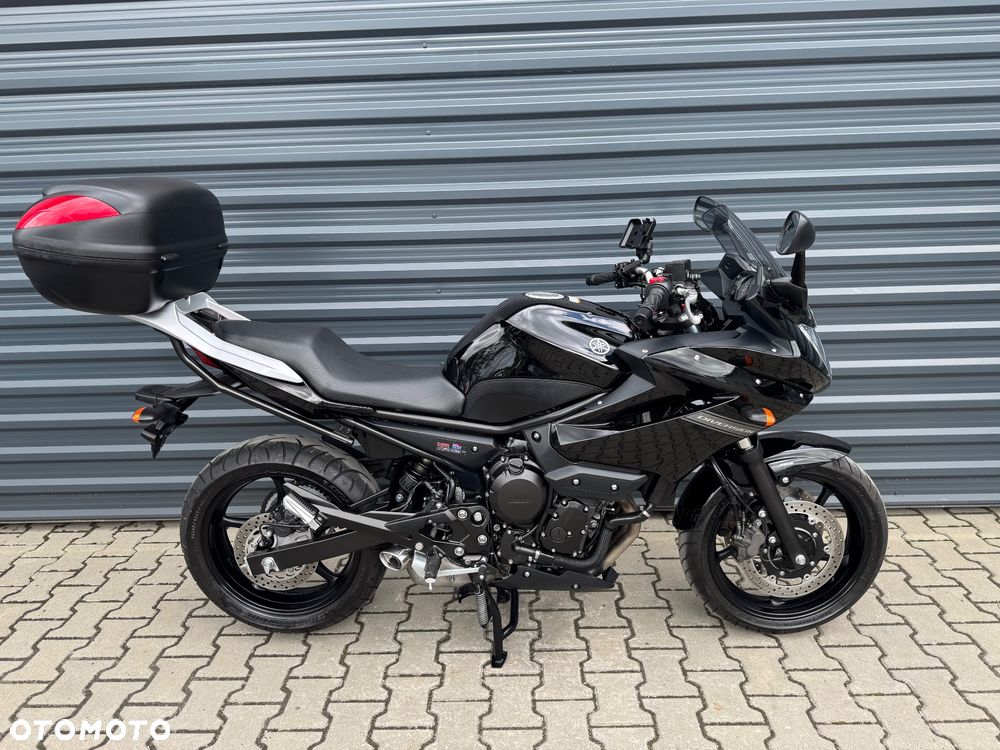 Yamaha XJ - 3