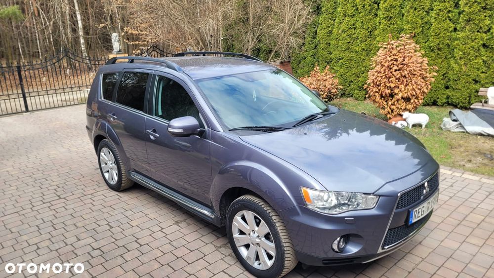 Mitsubishi Outlander 2.2 DI-D 4WD Invite - 38