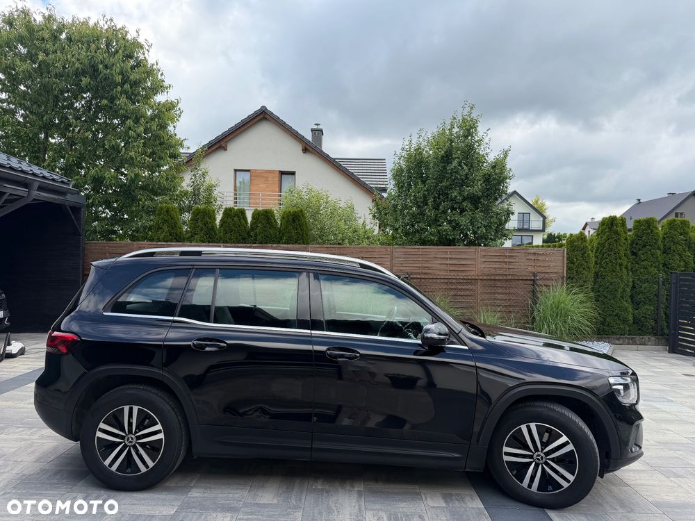 Mercedes-Benz GLB 200 7G-DCT - 7