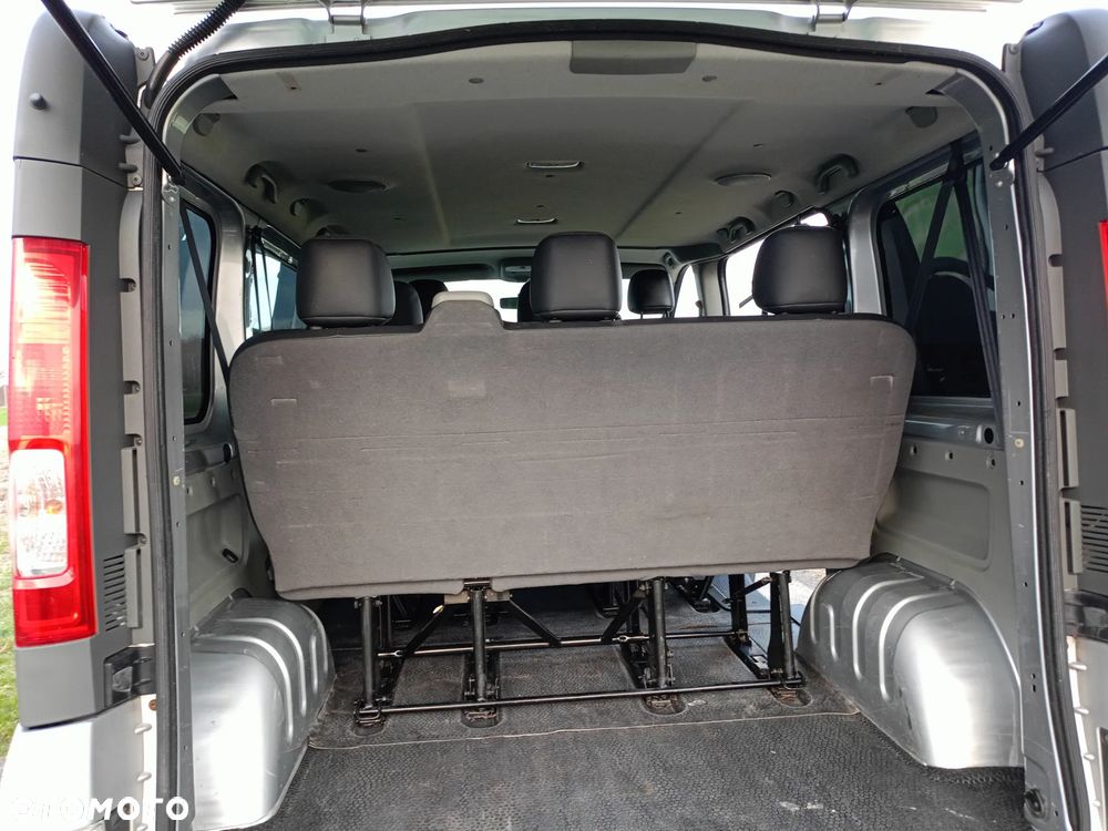 Renault Trafic Passenger Expression - 18