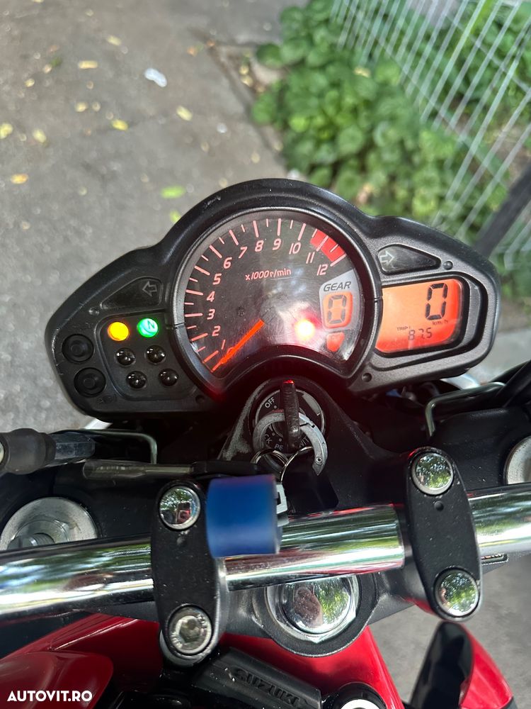 Suzuki Gladius - 8
