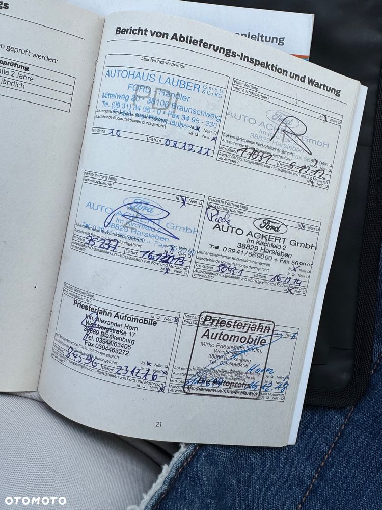 Ford Grand C-MAX - 23