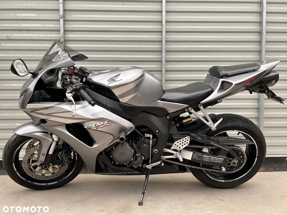Honda CBR - 2