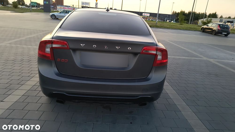 Volvo S60 2.0T Powershift Kinetic - 5