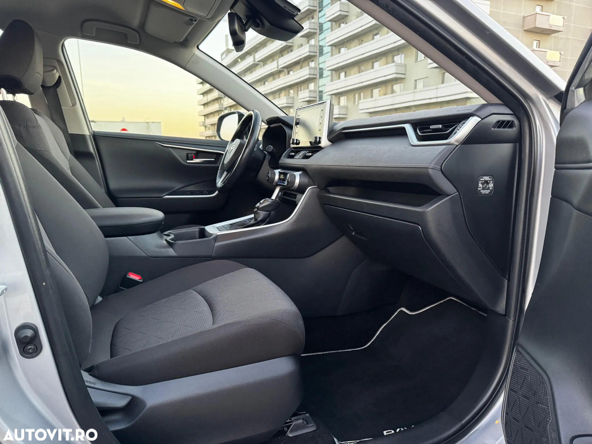 Toyota RAV4 2.5 Hybrid VVT-iE 4x2 Dynamic - 14