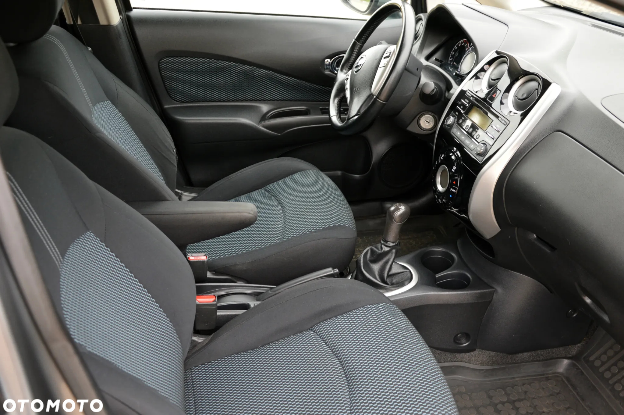 Nissan Note 1.2 DIG-S Tekna - 8
