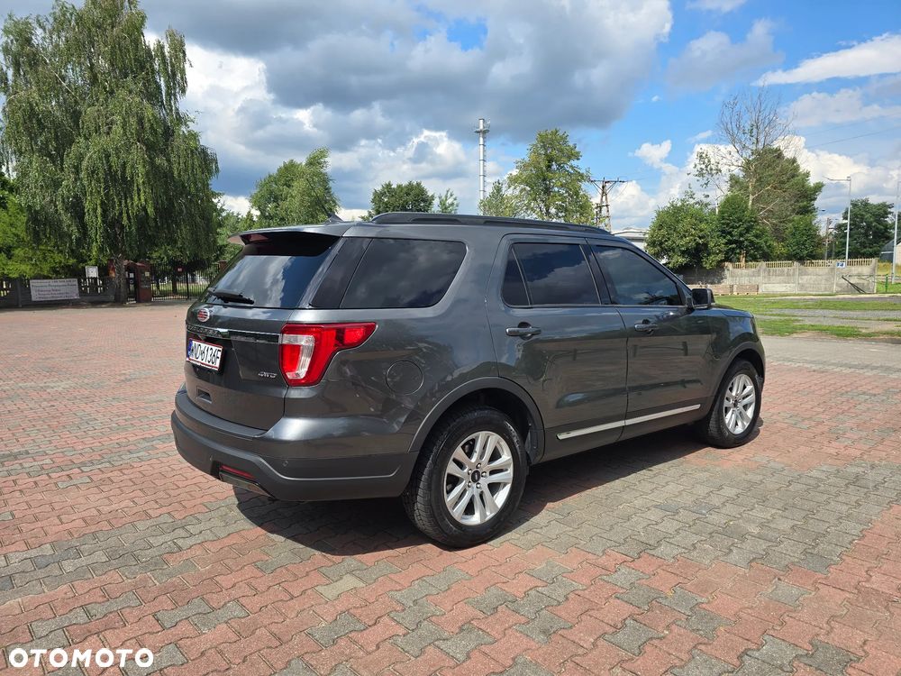 Ford Explorer - 5