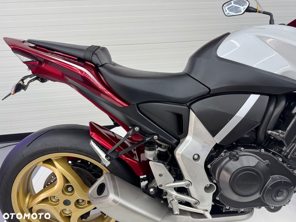 Honda CB - 26