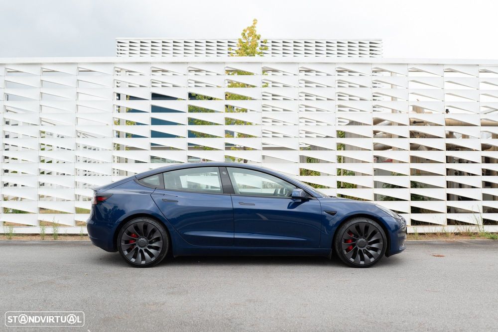 Tesla Model 3 Performance Dual Motor AWD - 31
