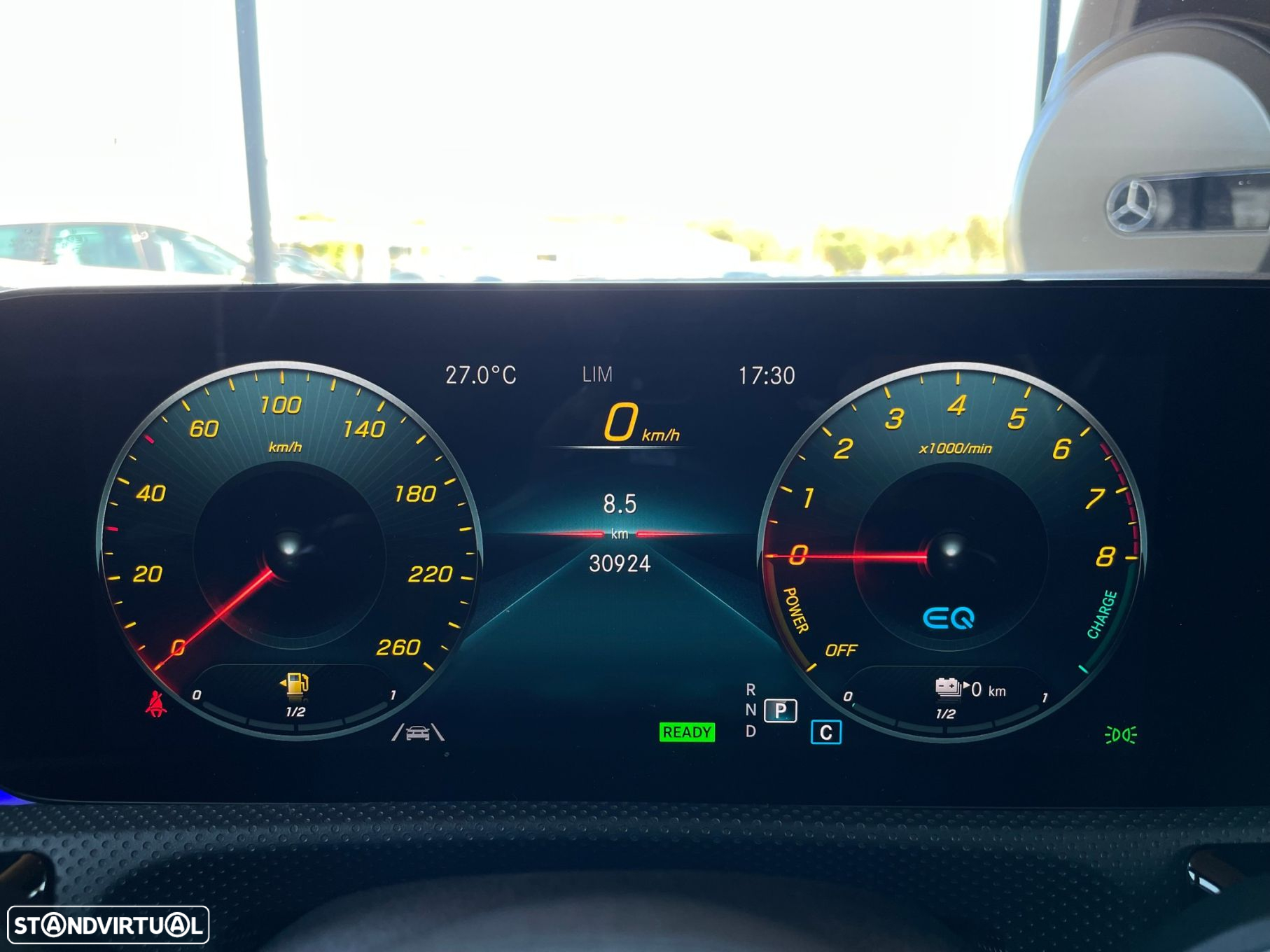 Mercedes-Benz CLA 250 e Shooting Brake AMG Line - 21