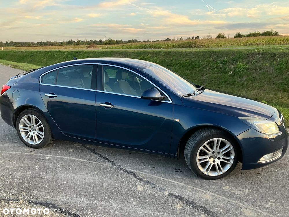 Opel Insignia 2.0 CDTI Cosmo - 3