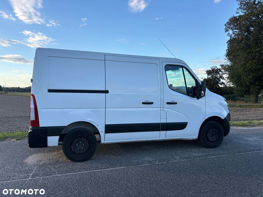 Nissan NV400 - 5