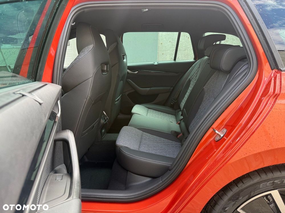 Skoda Octavia 1.5 TSI mHEV Sportline DSG - 12