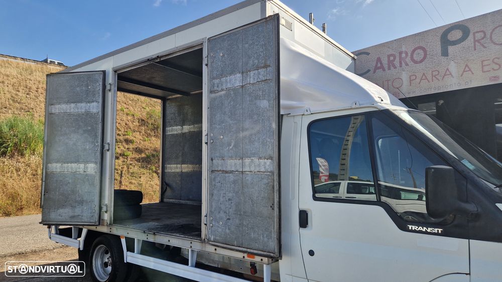 Ford Transit 2.4 TDCI - 21