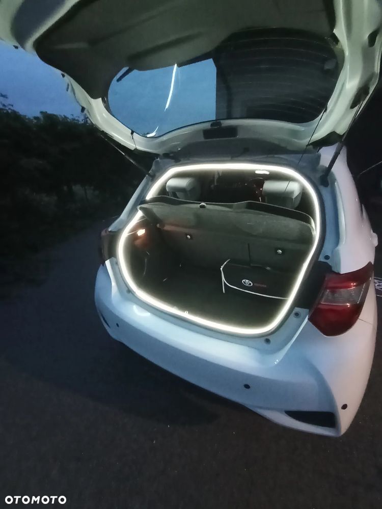 Toyota Yaris 1.0 Active - 29