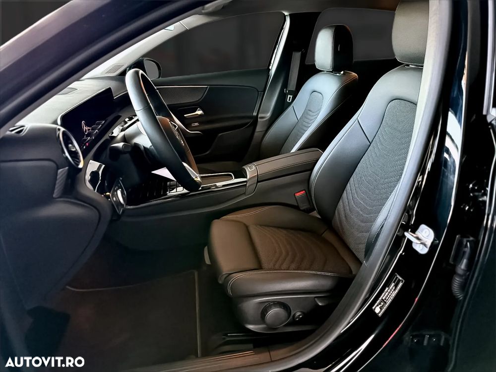 Mercedes-Benz A 200 7G-DCT Progressive - 11