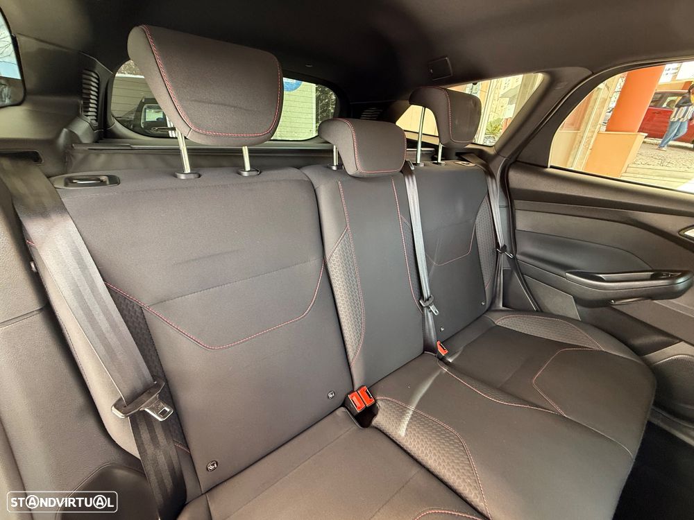 Ford Focus SW 1.5 TDCi ST-Line - 48