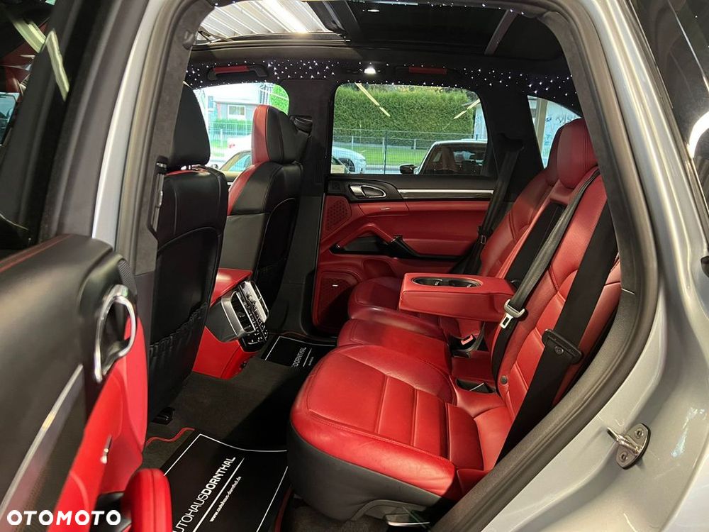 Porsche Cayenne S Diesel - 23
