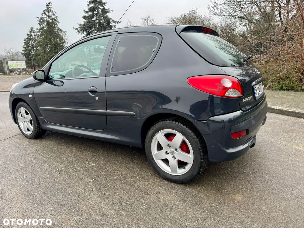Peugeot 206 60 Filou - 10