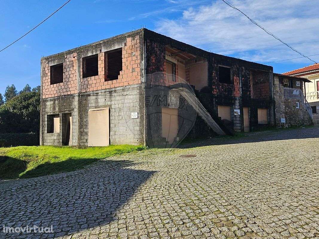 Moradia T3 para venda - Grande imagem: 2/6