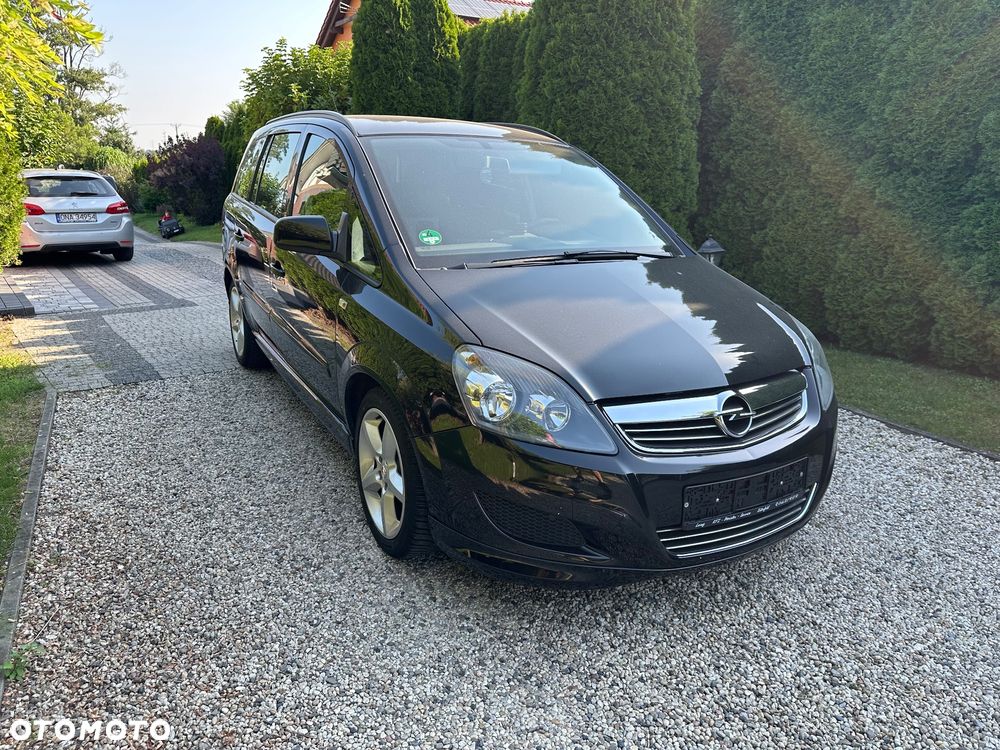 Opel Zafira - 2