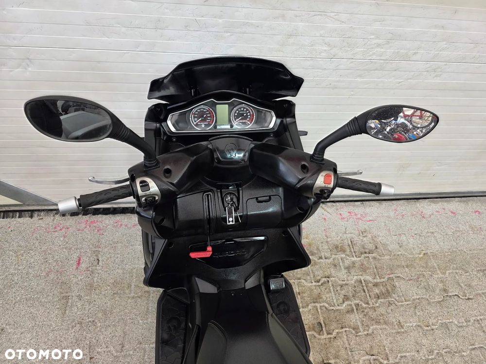 Piaggio MP-3 - 39