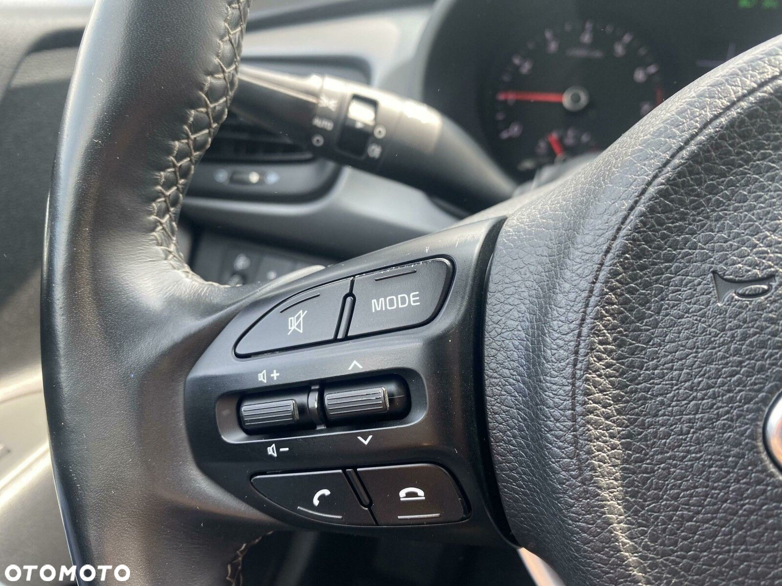 Kia Rio - 18