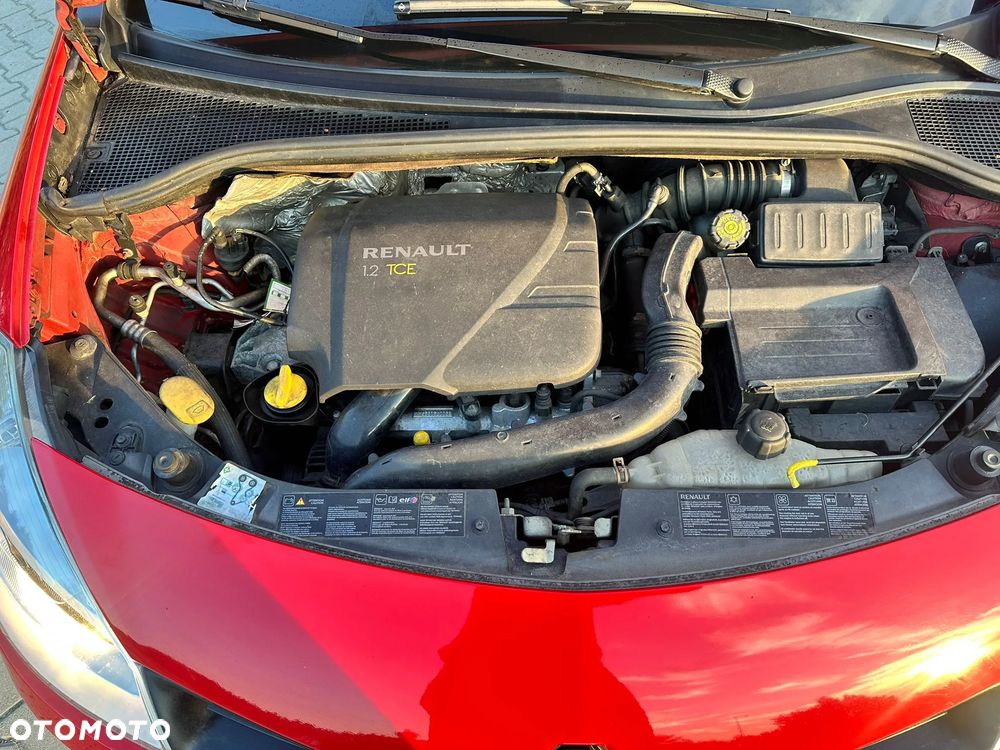 Renault Clio - 22
