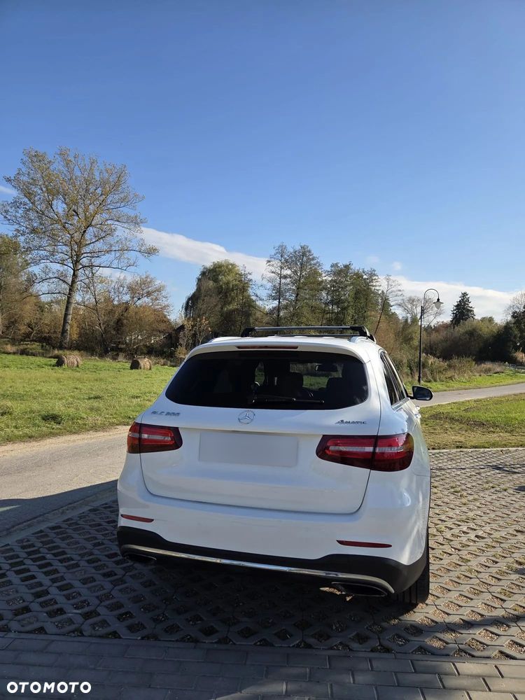 Mercedes-Benz GLC - 5