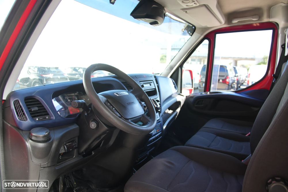 Iveco Daily Frio HI-MATIC 35-160 2.3td 160cv Automática - 9