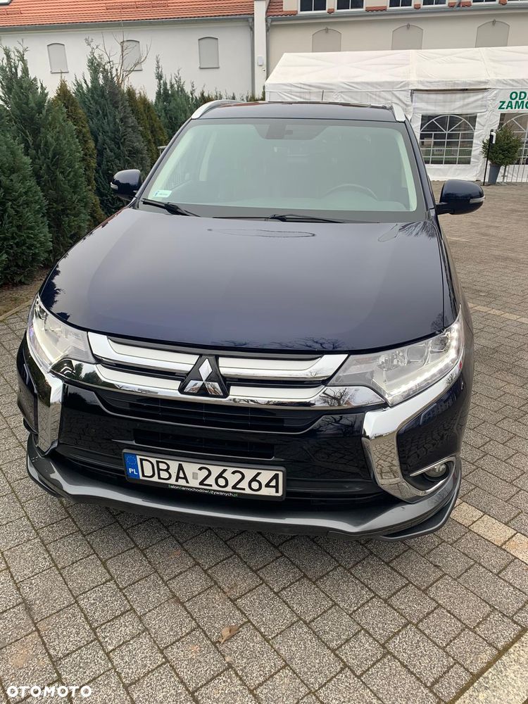 Mitsubishi Outlander 2.0 Instyle Navi CVT - 2