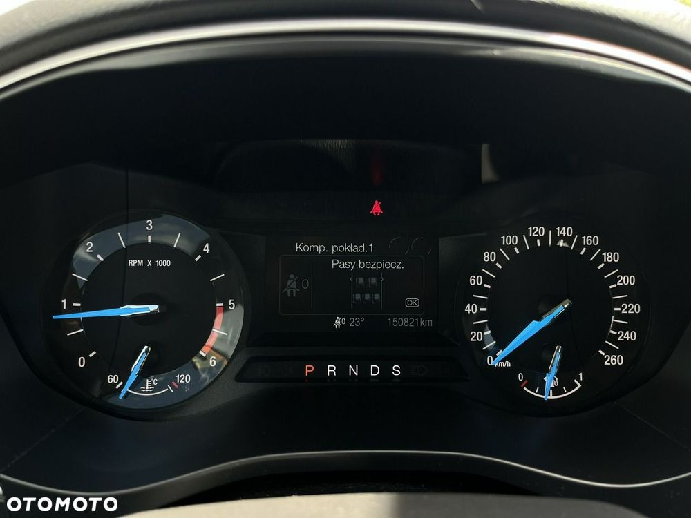 Ford Mondeo - 17
