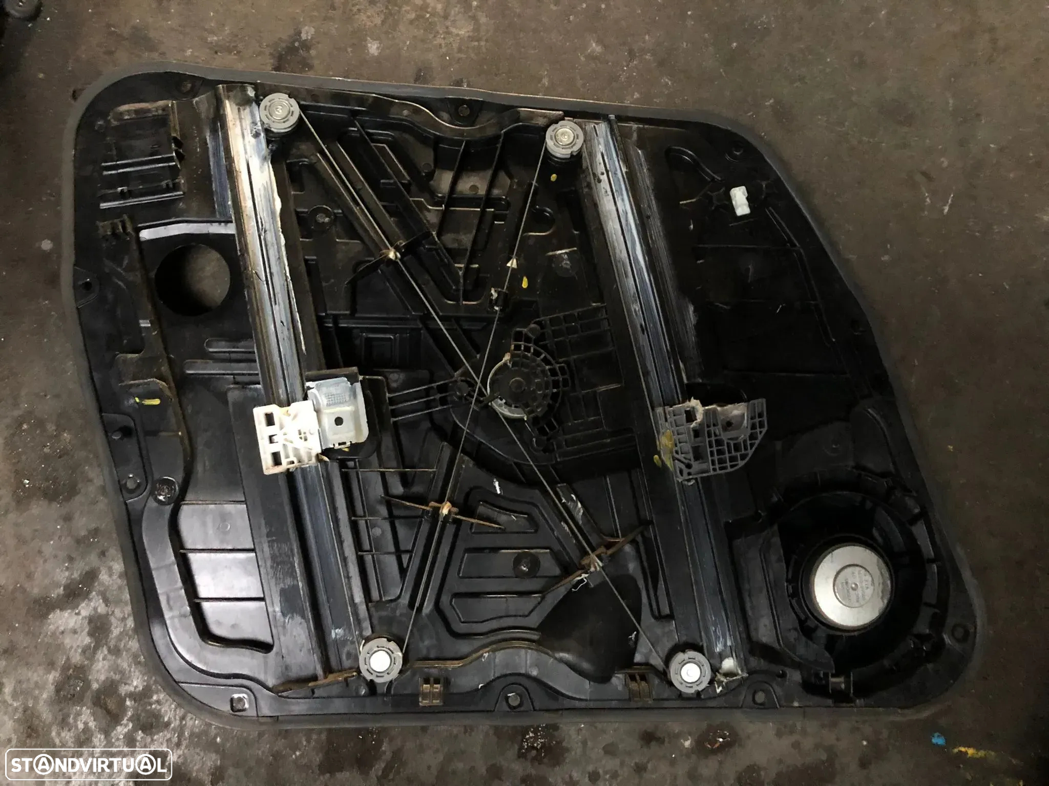 KIA SPORTAGE ELEVADOR FRENTE DIREITO - E095 - 5