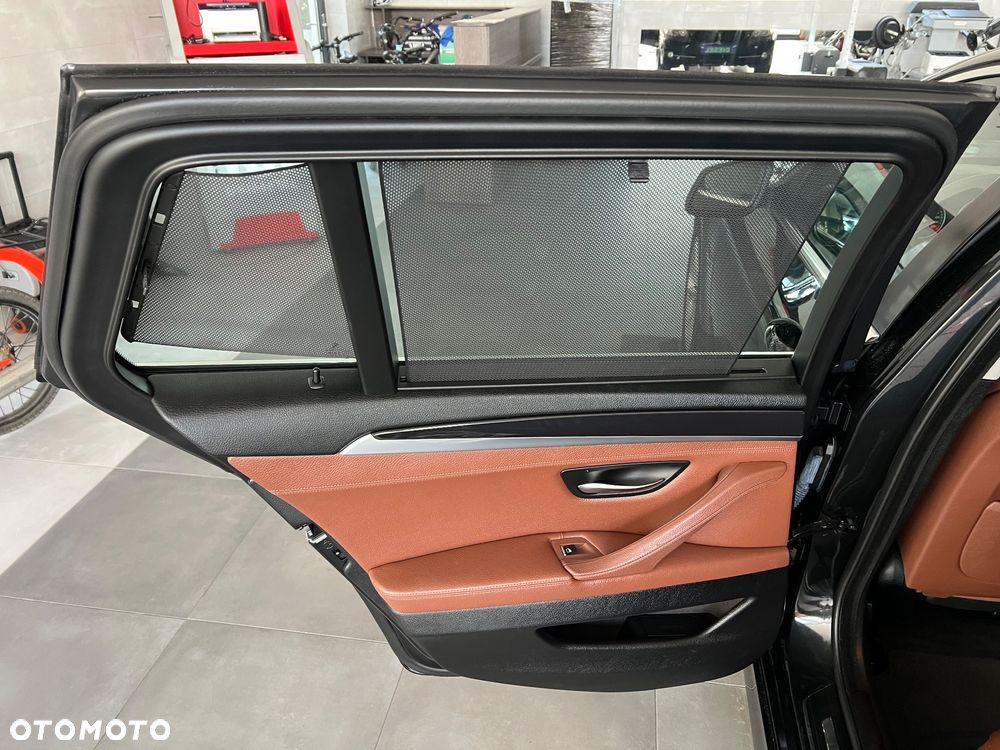 BMW Seria 5 520d Edition Fleet Exclusive - 18