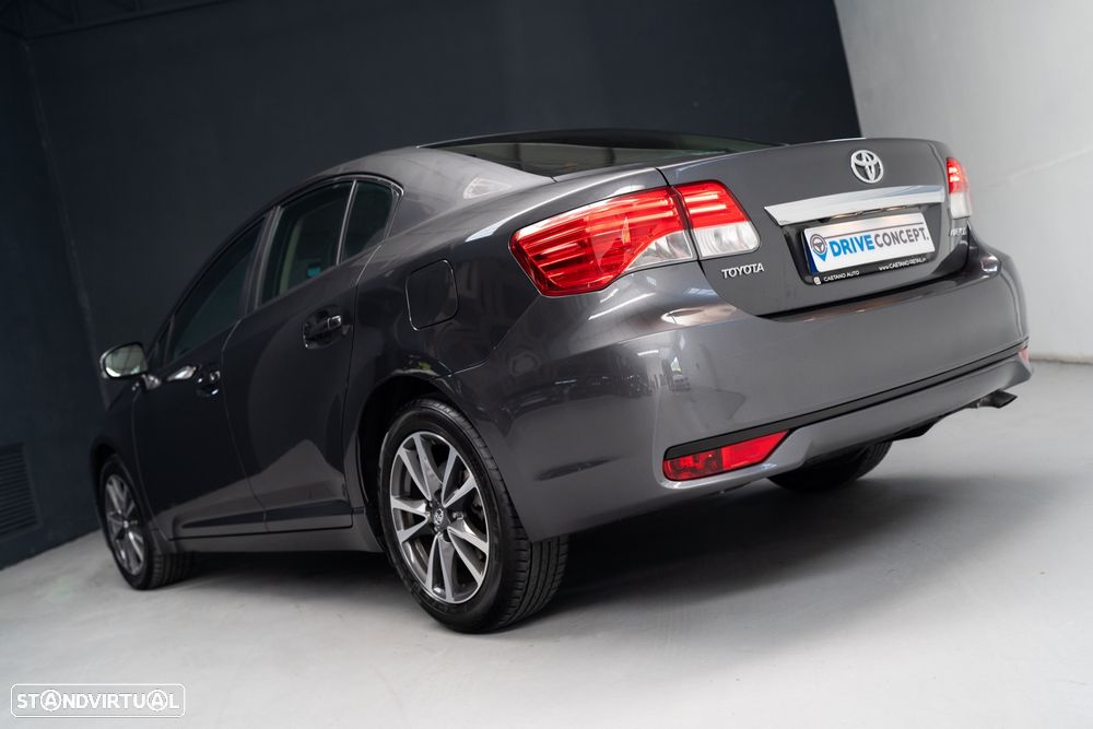 Toyota Avensis SD 2.0 D-4D Exclusive +Navi - 27