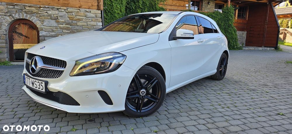 Mercedes-Benz Klasa A 180 7G-DCT Urban - 6