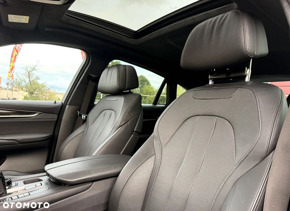 BMW X6 M50d - 12