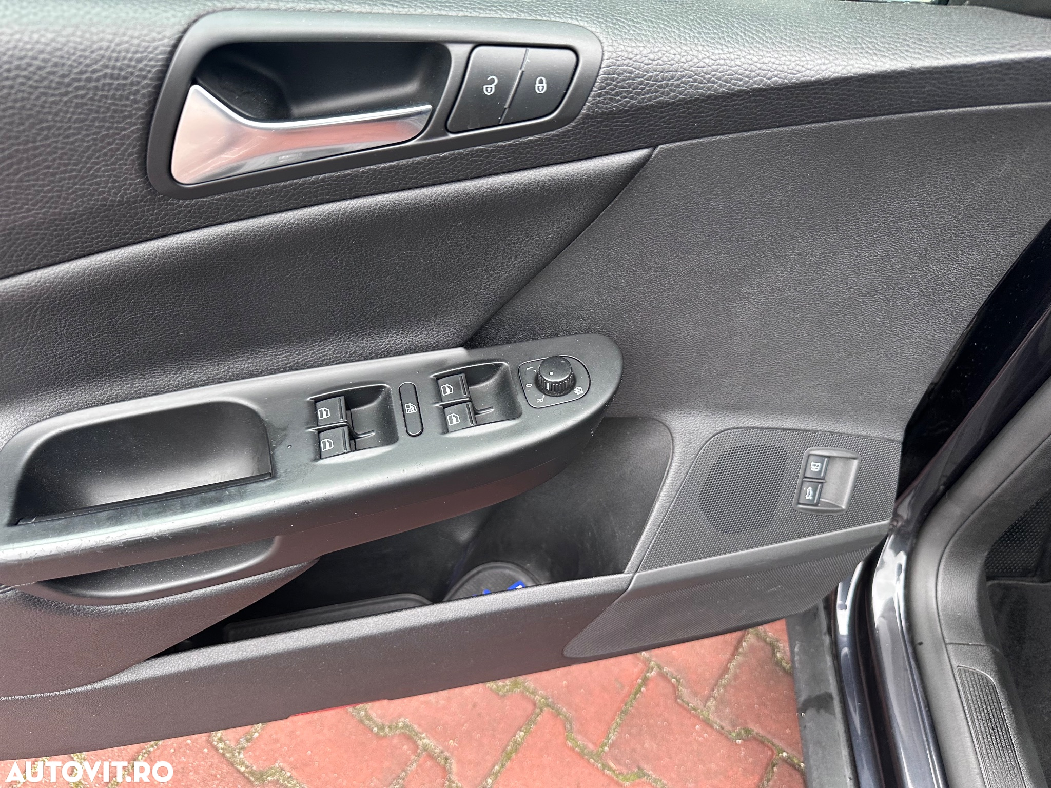 Volkswagen Passat Variant 2.0 Blue TDI DPF DSG Comfortline - 15